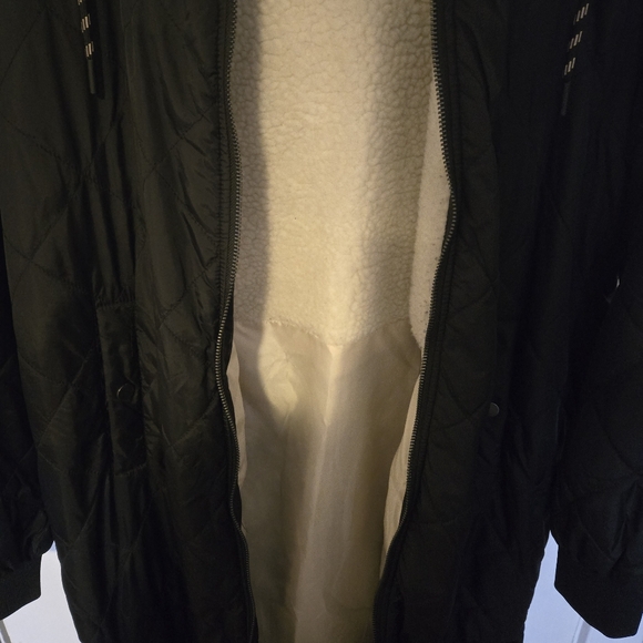 Only Black Long Quilted Coat Sz Med - Picture 8 of 9